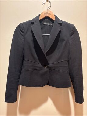 Black Single-Button Tailored Blazer - Zone